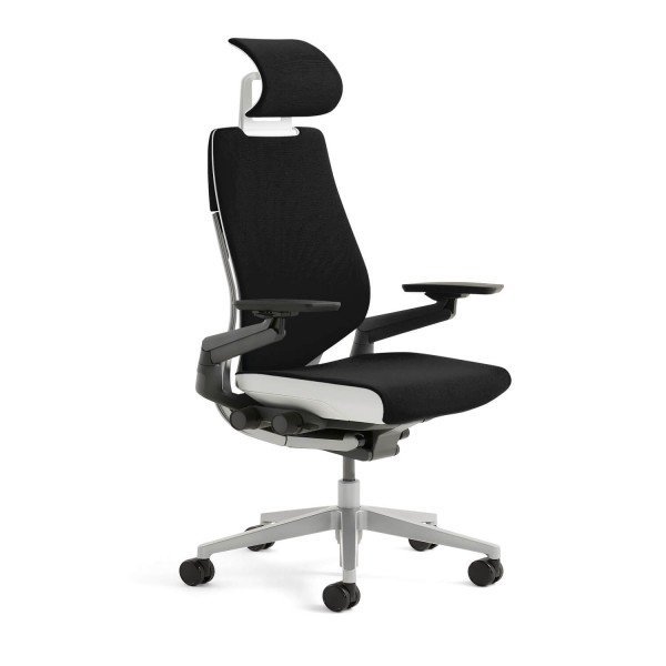 Steelcase Gesture, le meilleur siège de direction au monde, avec une hauteur d'assise plus élevée pour les personnes de grande taille